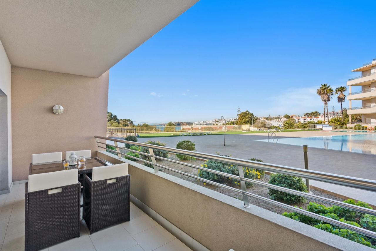 Algarve Beach Apartments อัลบูเฟรา ภายนอก รูปภาพ