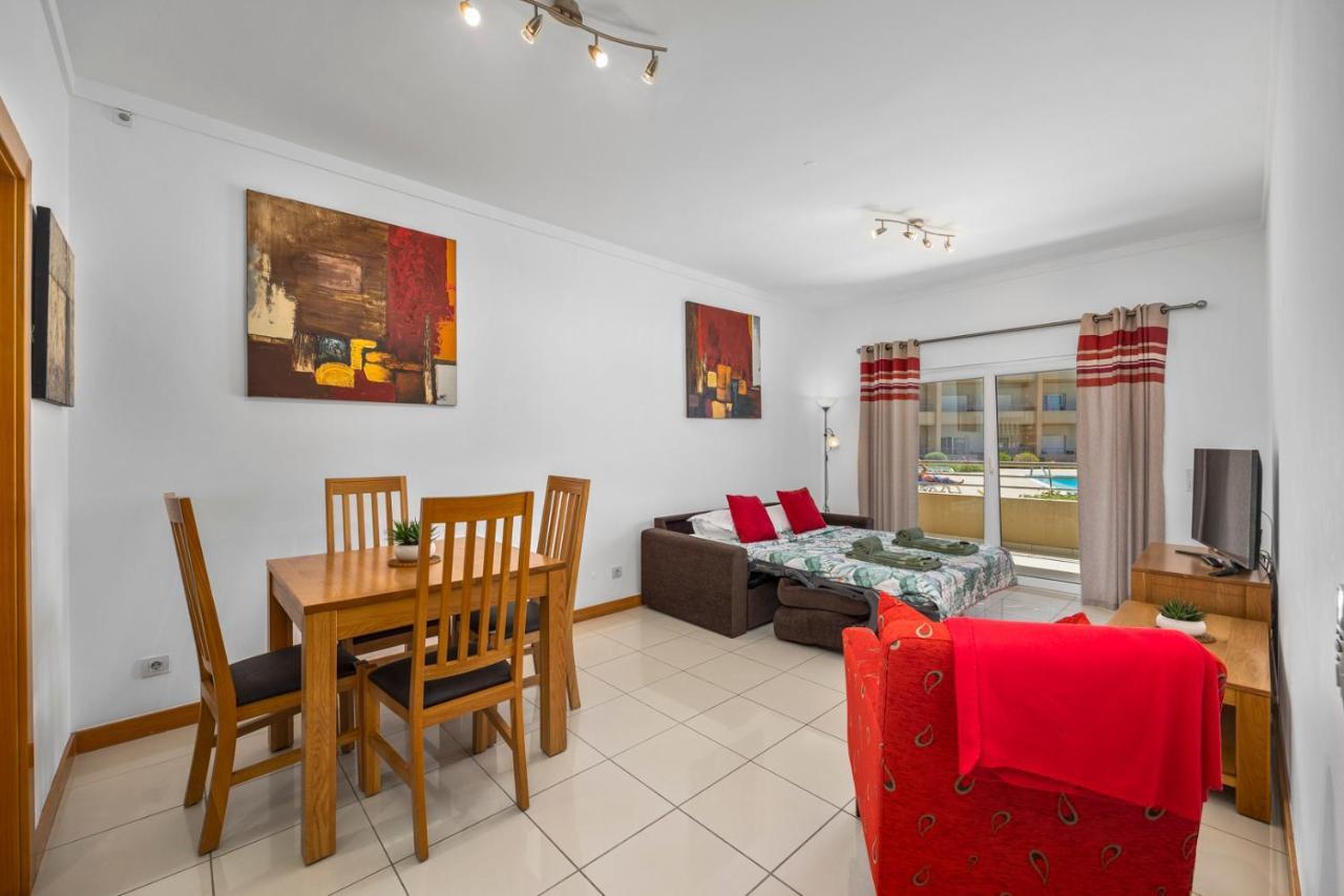 Algarve Beach Apartments อัลบูเฟรา ภายนอก รูปภาพ