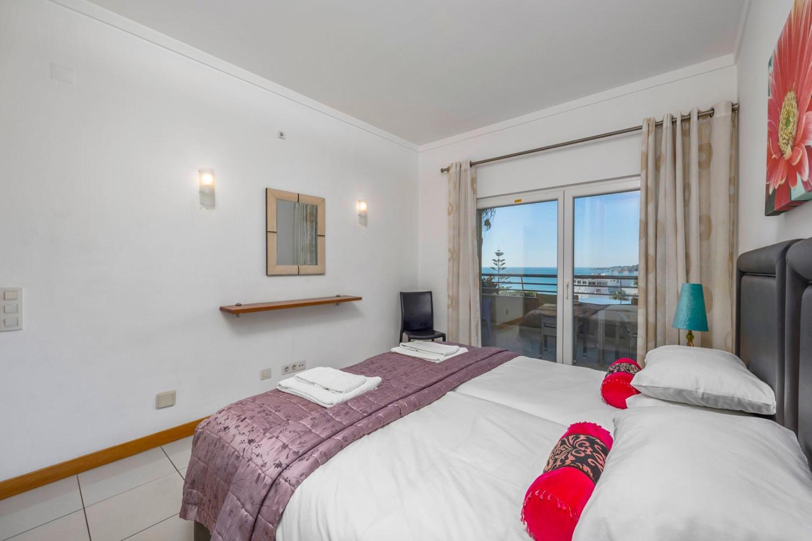 Algarve Beach Apartments อัลบูเฟรา ภายนอก รูปภาพ