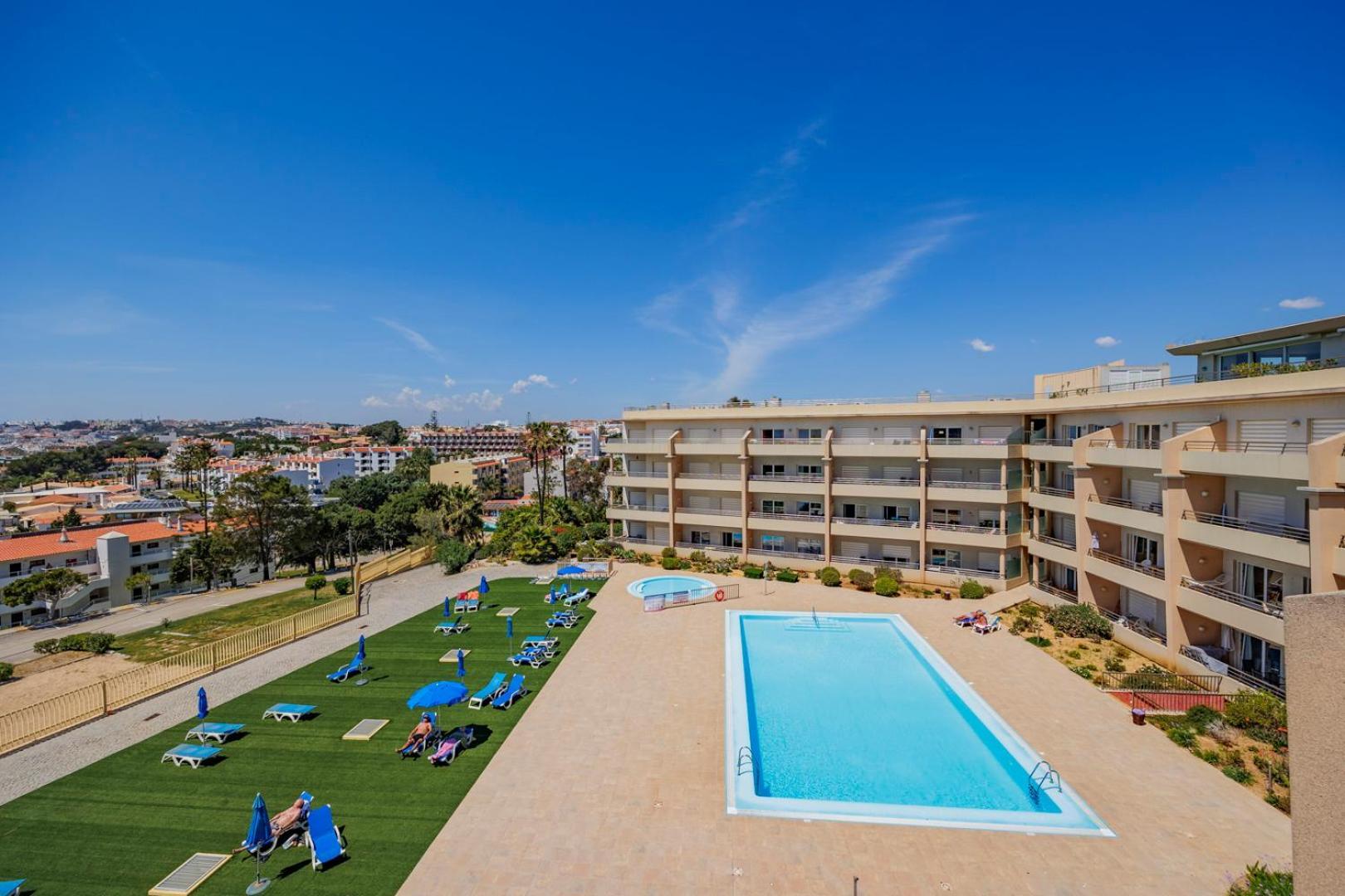 Algarve Beach Apartments อัลบูเฟรา ภายนอก รูปภาพ